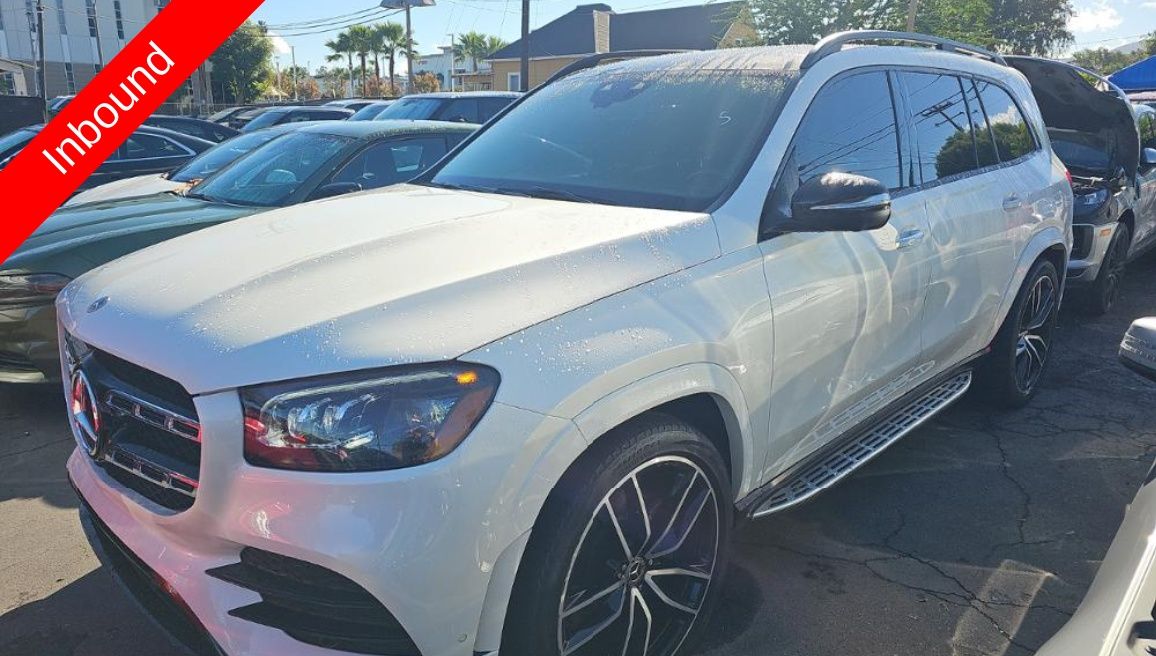 2023 Mercedes-Benz GLS Base's photo