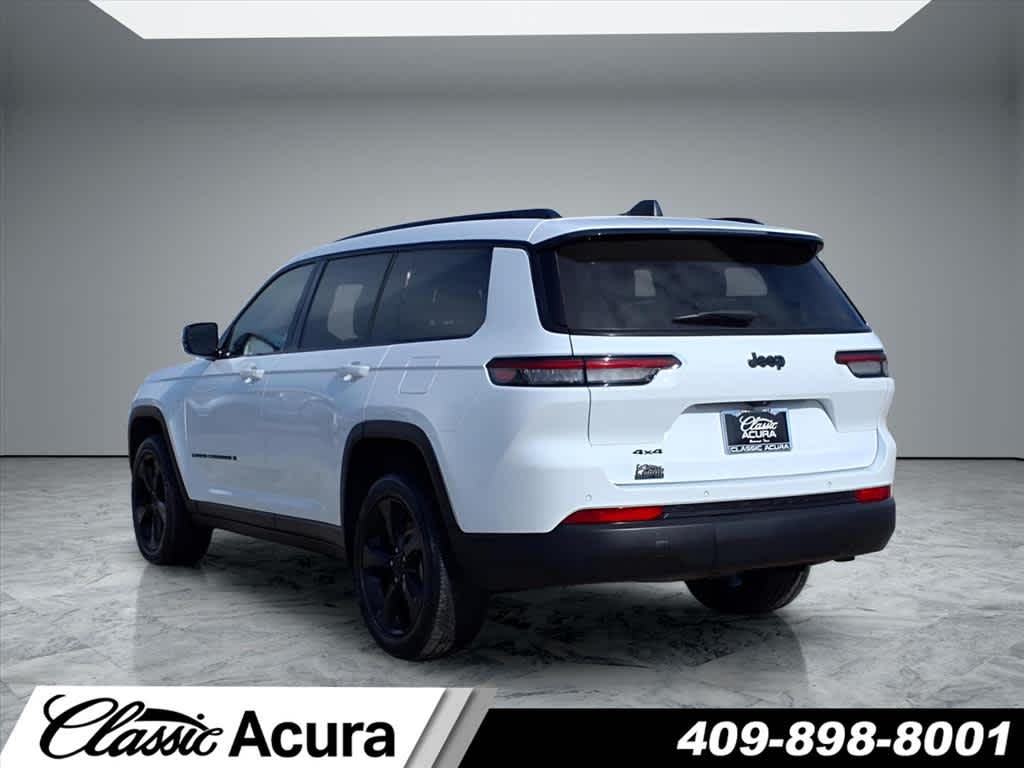 2023 Jeep Grand Cherokee Altitude photo 5