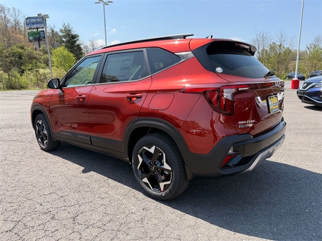 2025 Kia Seltos S photo 3