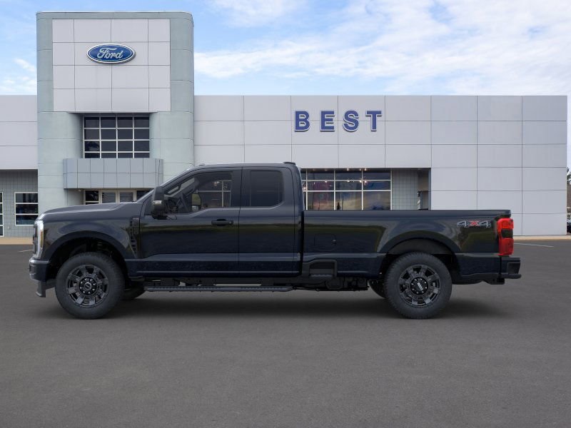 2025 Ford F-350 XL photo 3