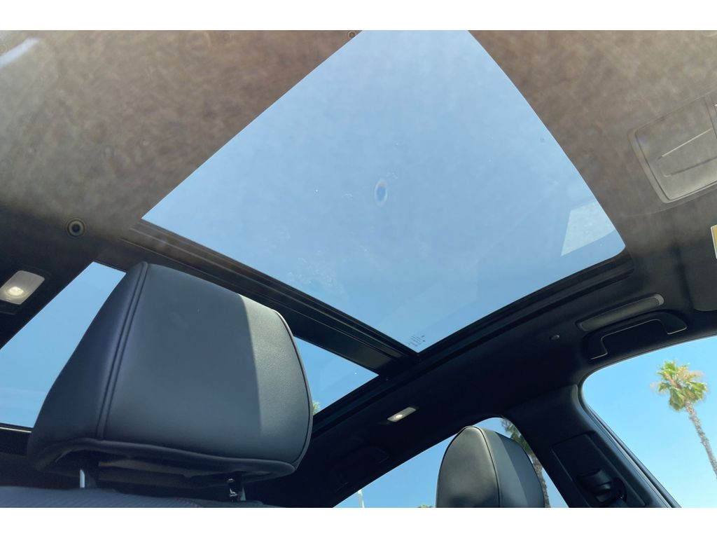2025 Acura RDX A-Spec photo 19