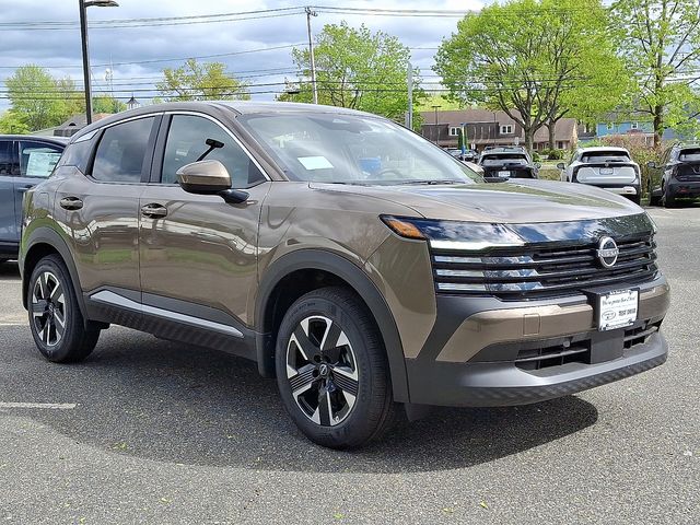 2025 Nissan Kicks SV photo 2