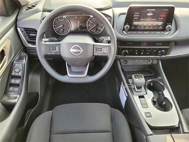 2026 Nissan Rogue S photo 11