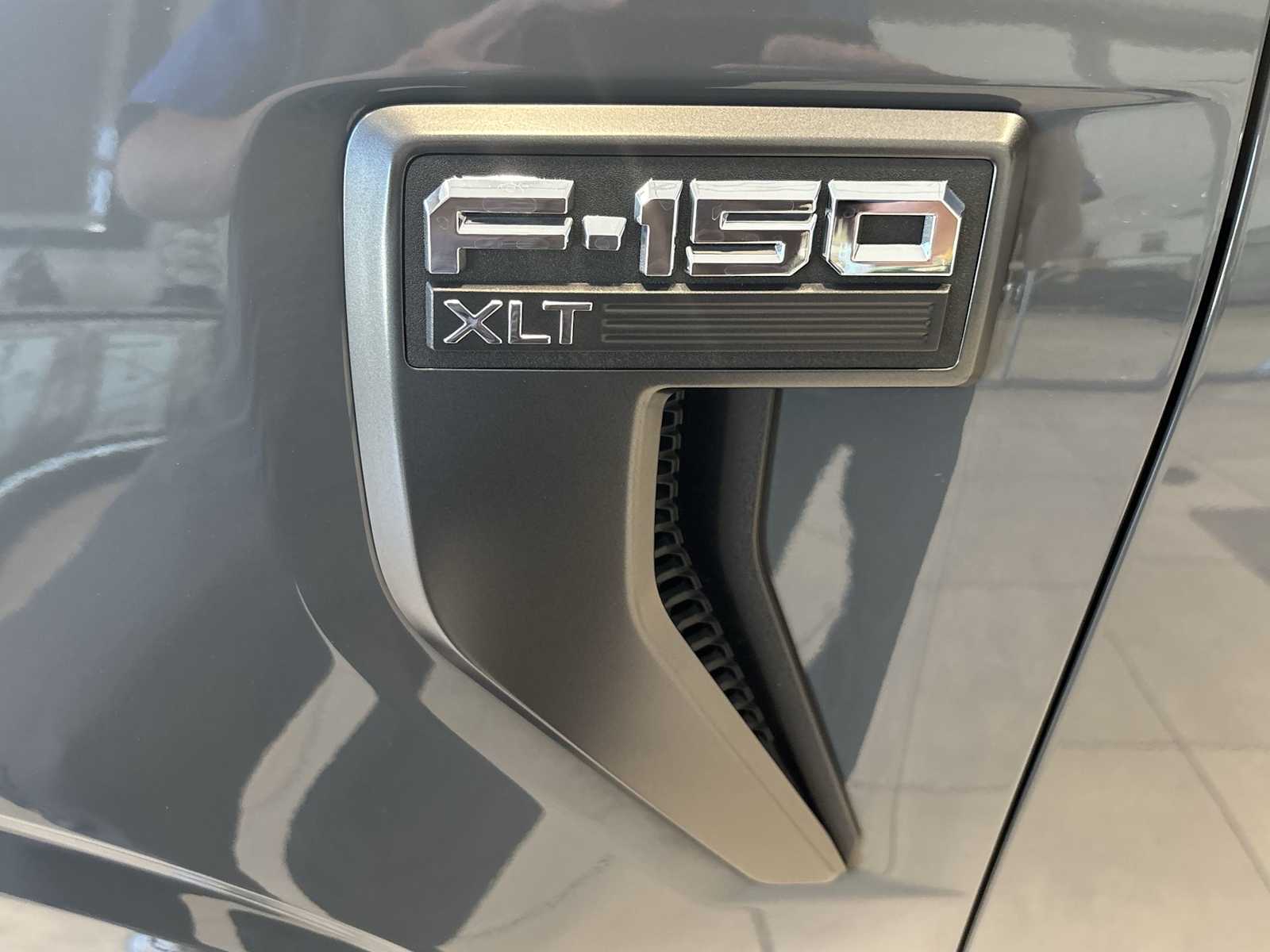 2021 Ford F-150 XLT photo 28