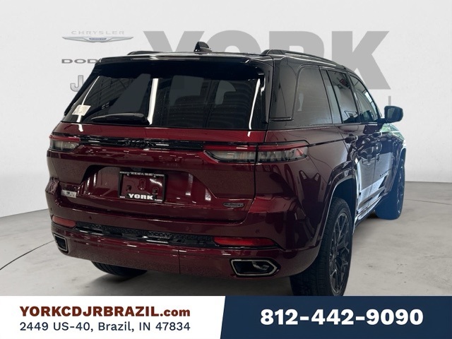 2025 Jeep Grand Cherokee Summit photo 5