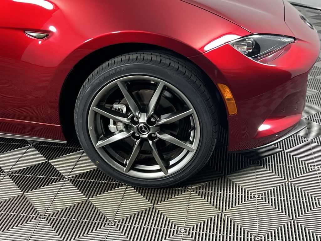 2023 Mazda MX-5 Miata RF Miata Grand Touring photo 4