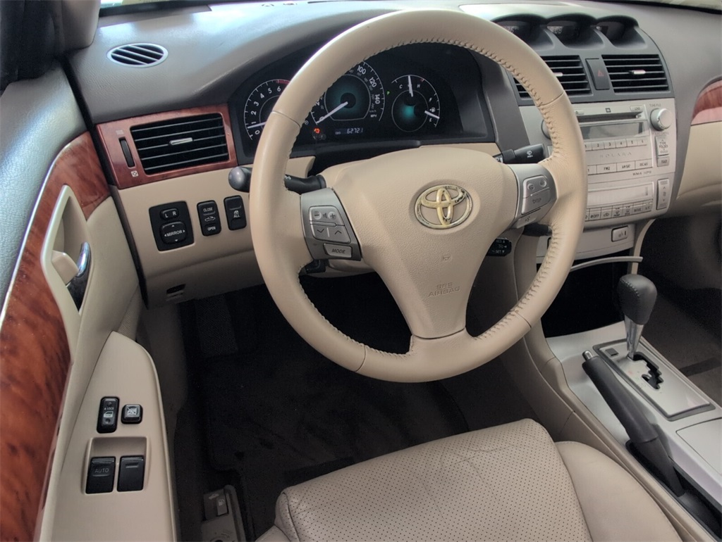 2008 Toyota Camry Solara SE photo 7