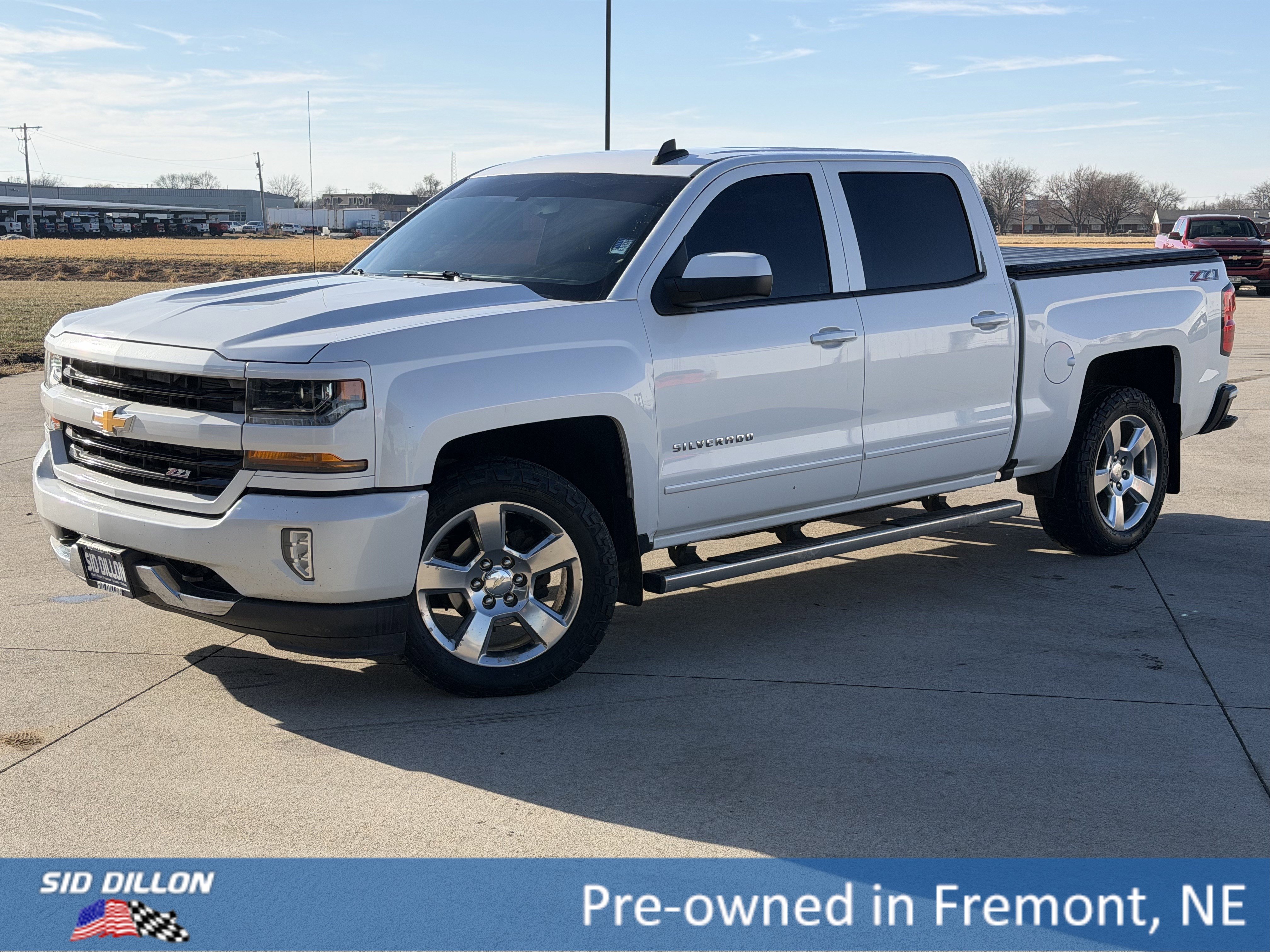 2017 Chevrolet Silverado 1500 LT's photo