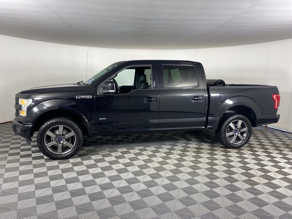 2016 Ford F-150 Lariat photo 10