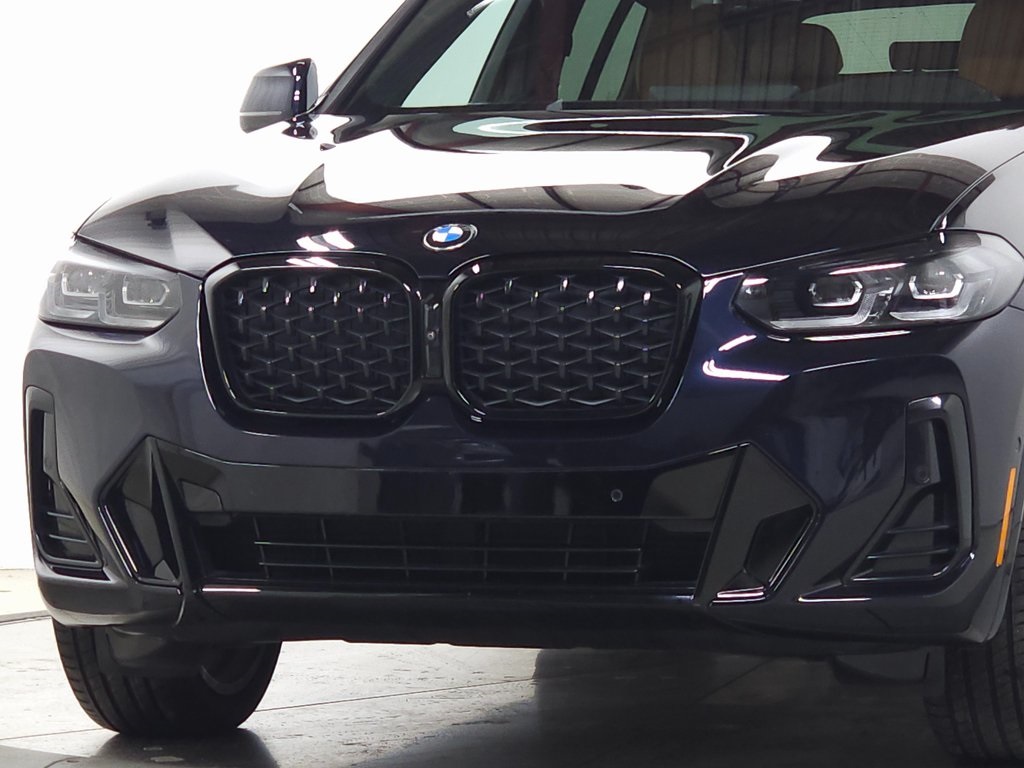 2023 BMW X4 - Image 12