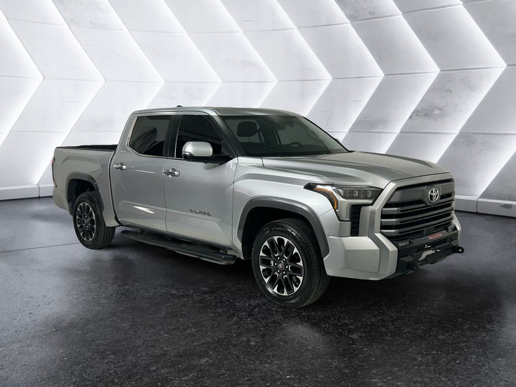 2024 Toyota Tundra Limited's photo