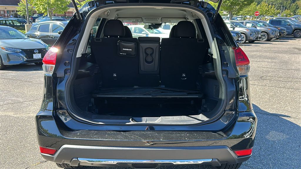 2019 Nissan Rogue Special Edition photo 25