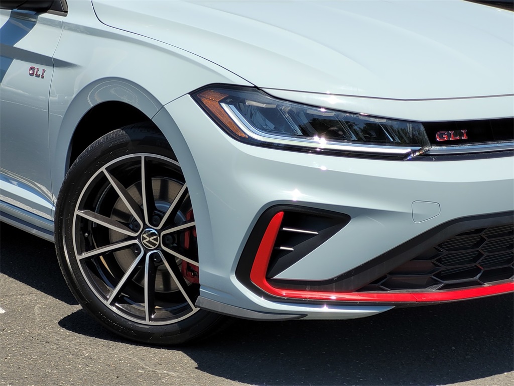 2025 Volkswagen Jetta GLI 2.0T Autobahn photo 3