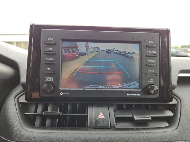 2022 Toyota RAV4 Hybrid XLE photo 38