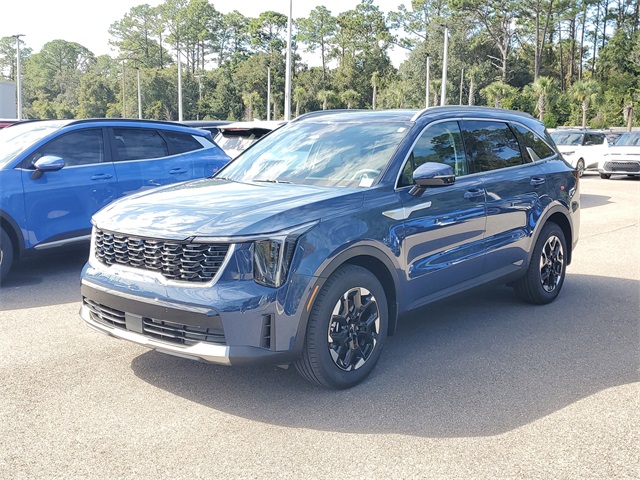 2026 Kia Sorento S photo 3