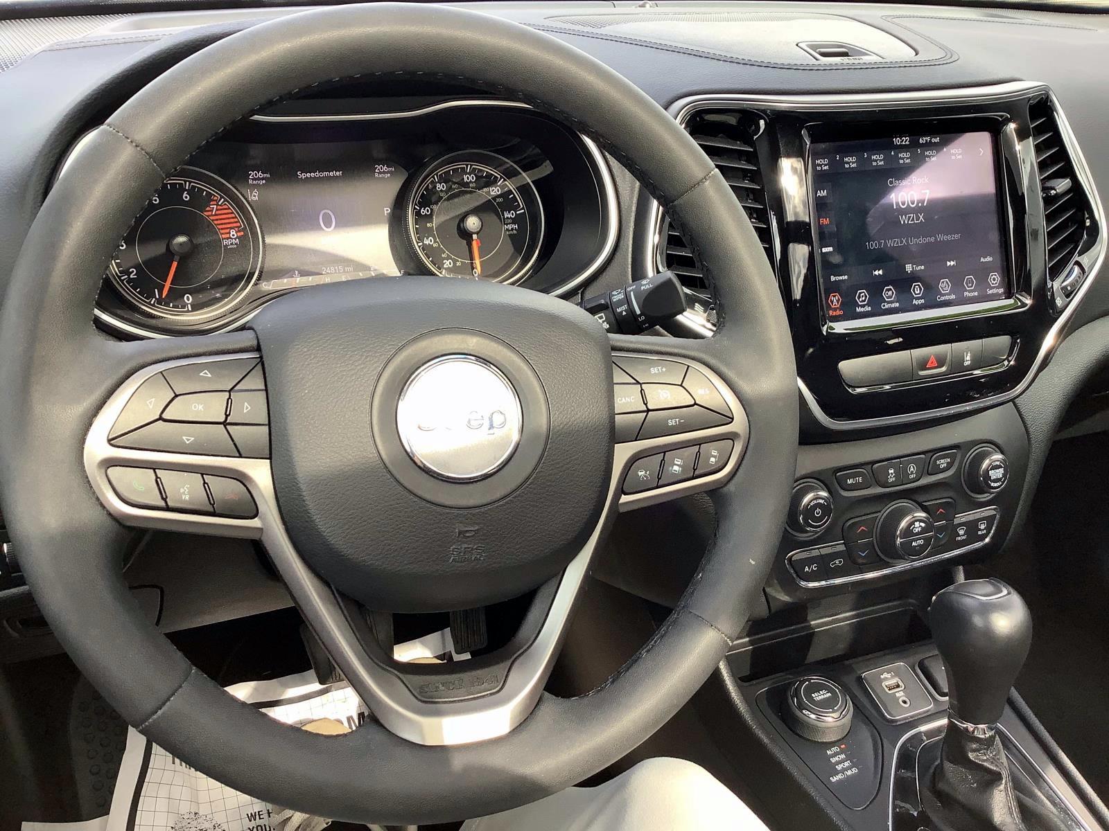 2022 Jeep Cherokee Limited photo 15