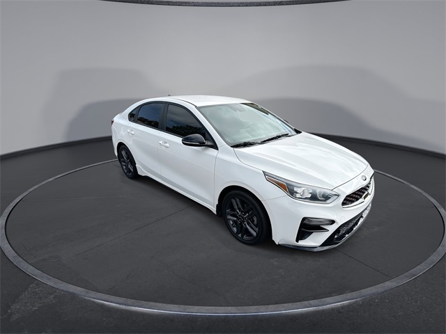 2021 Kia Forte GT-Line photo 2
