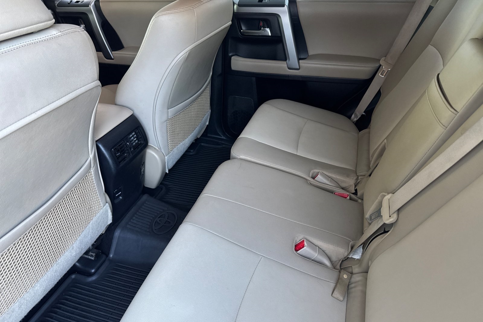 2018 Toyota 4Runner SR5 Premium Limited TRD Pro photo 13
