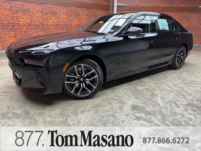 Used 2025 Black BMW 760i xDrive image 1