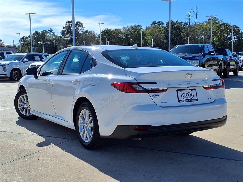 2025 Toyota Camry LE photo 2