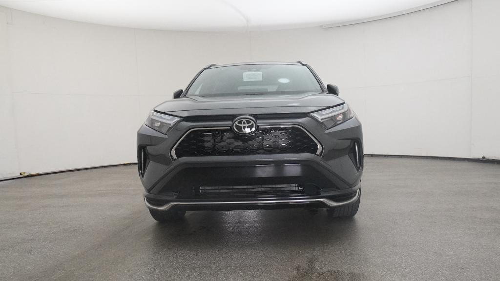 2025 Toyota RAV4 Hybrid XSE photo 3