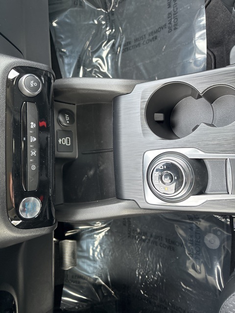 2025 Ford Escape Plug-In Hybrid photo 24