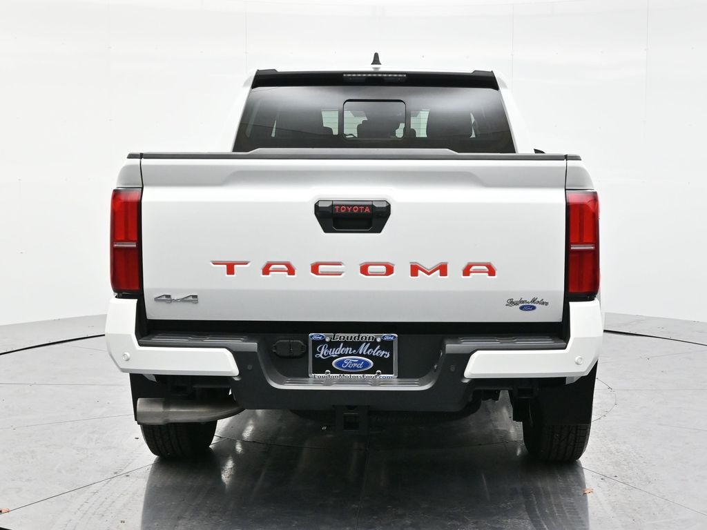 2024 Toyota Tacoma photo 6
