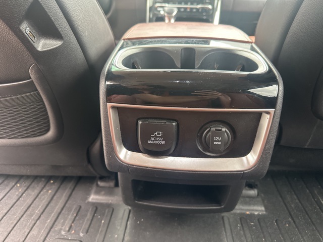 2023 Kia Carnival SX Prestige photo 16