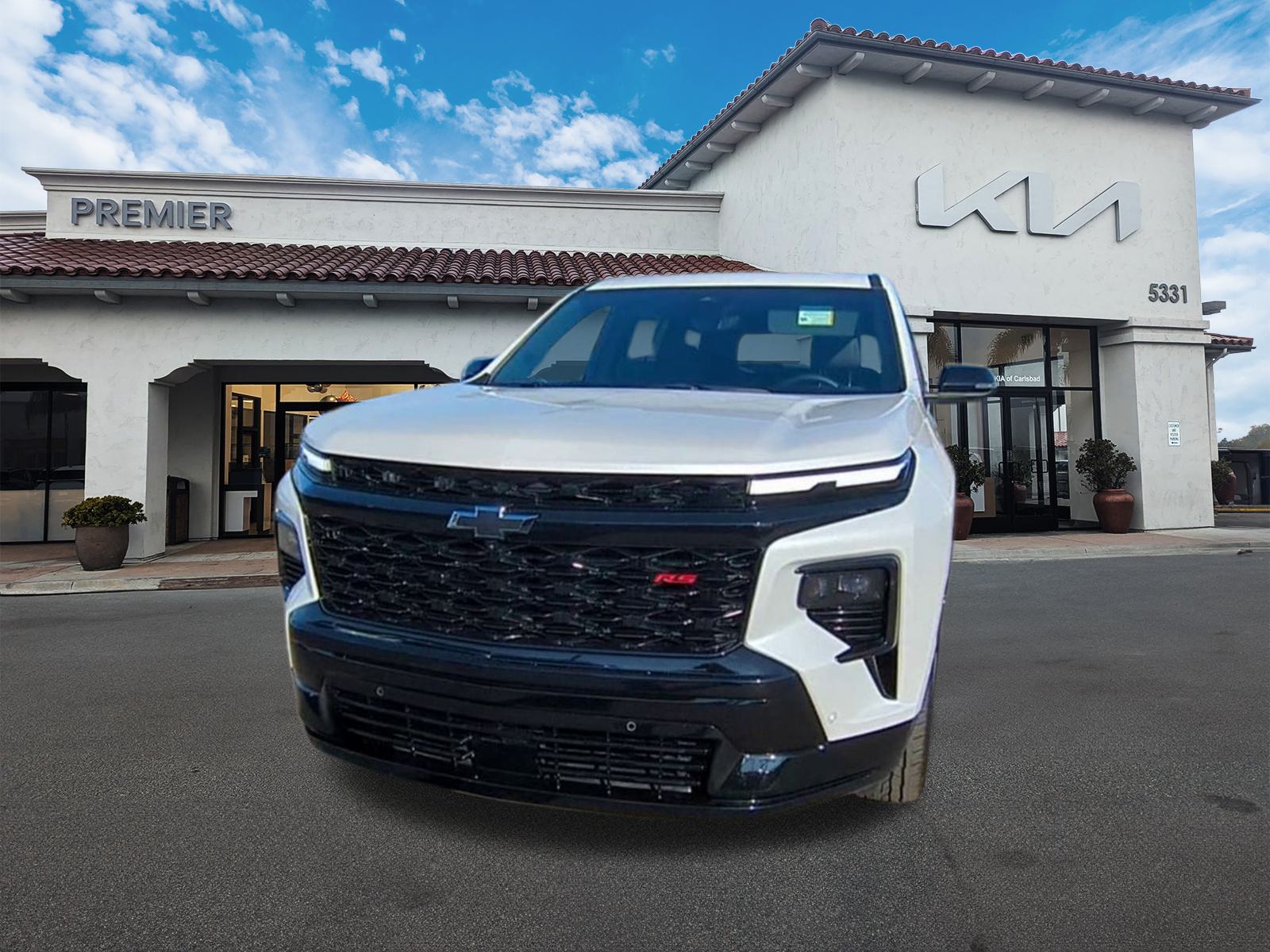 2025 Chevrolet Traverse RS photo 3