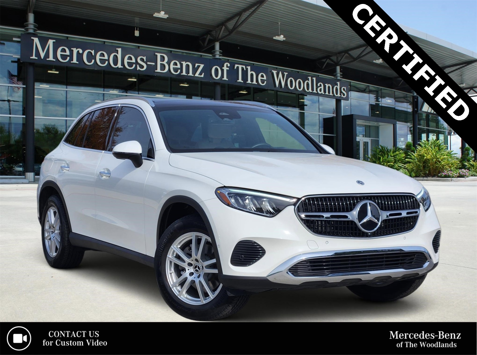2025 Mercedes-Benz GLC Base's photo