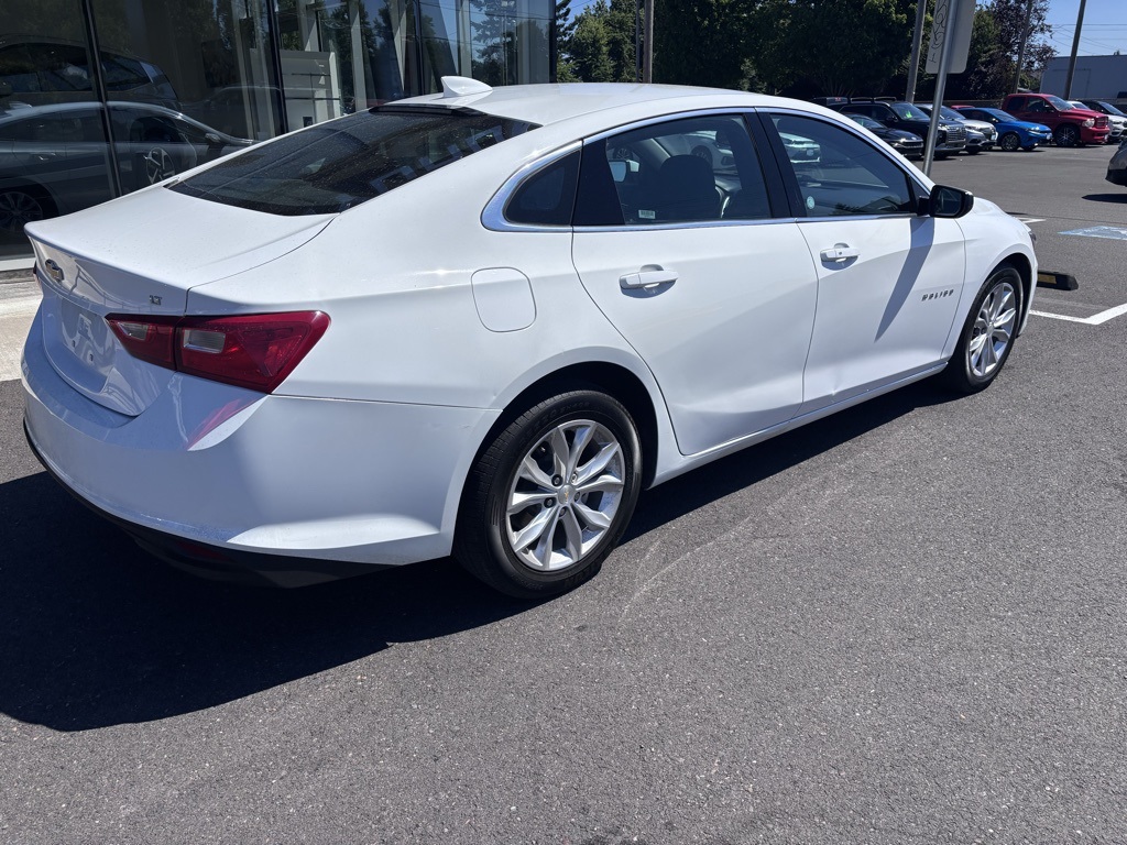 2023 Chevrolet Malibu 1LT photo 5