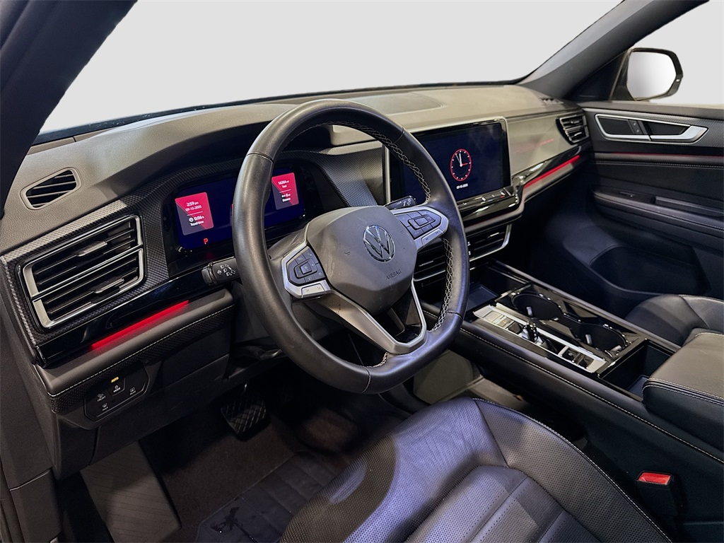 2024 Volkswagen Atlas Cross Sport SEL photo 9