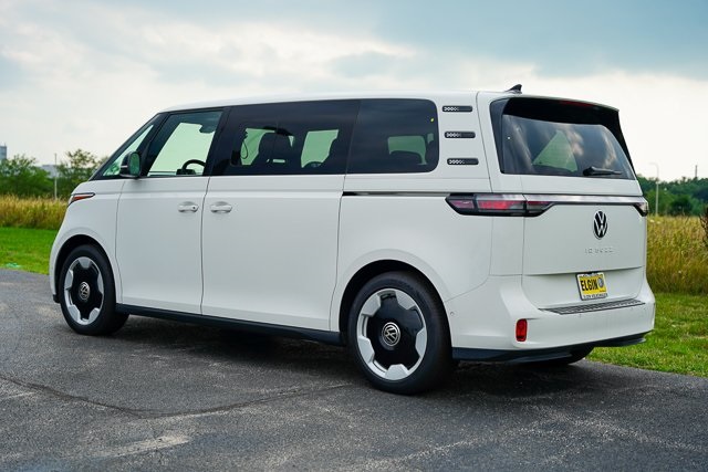 2025 Volkswagen ID. Buzz Pro S photo 24