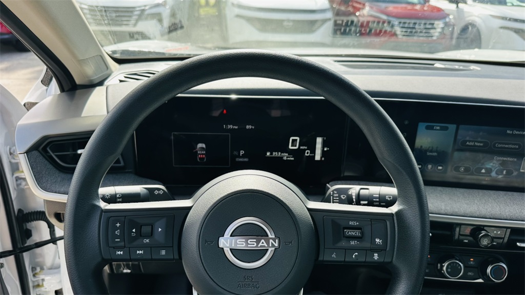 2026 Nissan Kicks SV photo 12