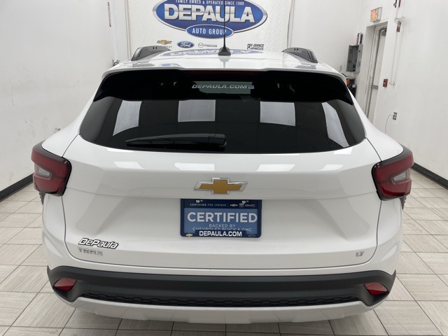 2024 Chevrolet Trax photo 13