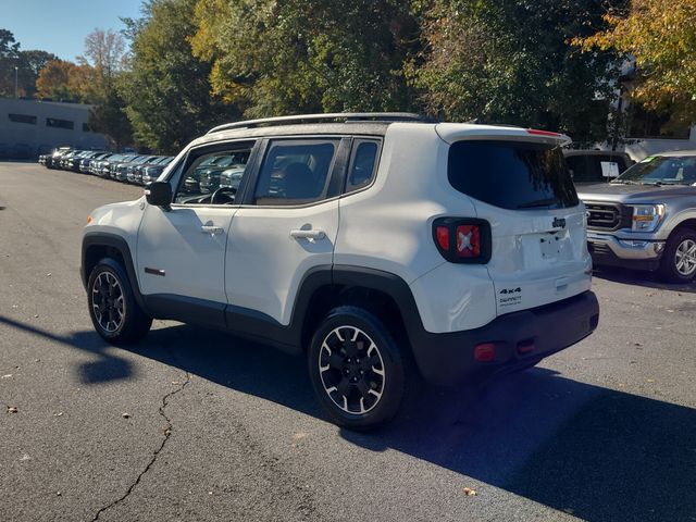 2023 Jeep Renegade Trailhawk photo 2