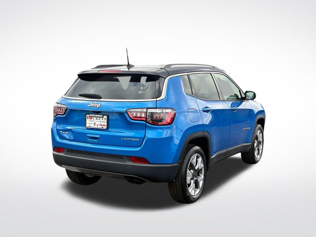 2022 Jeep Compass Limited photo 3
