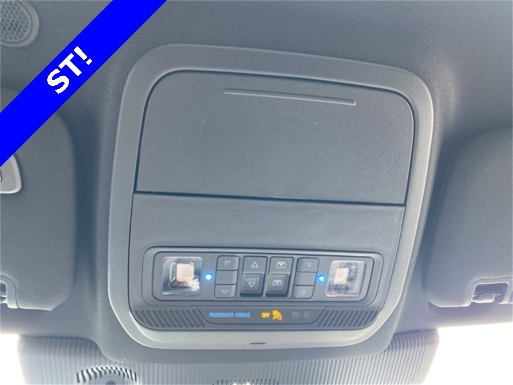 2025 Ford Explorer ST photo 37