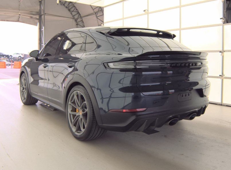 2024 Porsche Cayenne Coupe Turbo GT photo 6