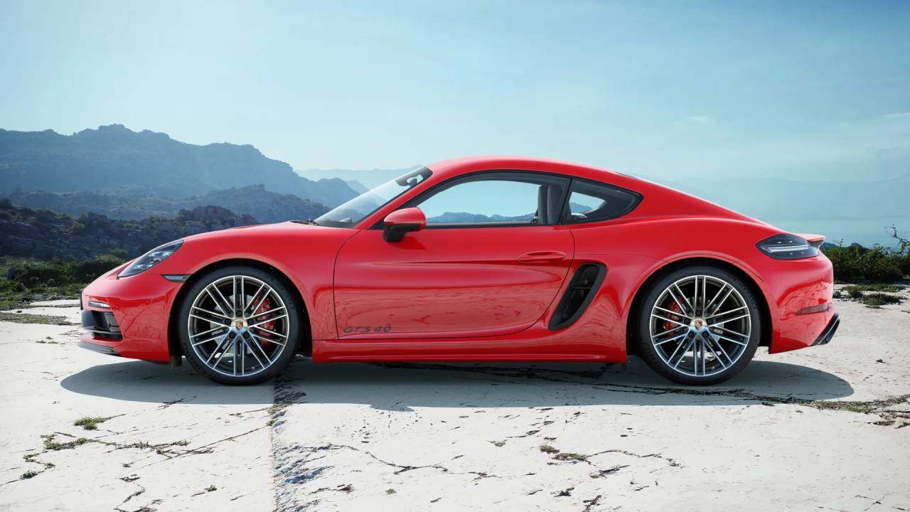 2025 Porsche Cayman GTS 4.0 photo 2