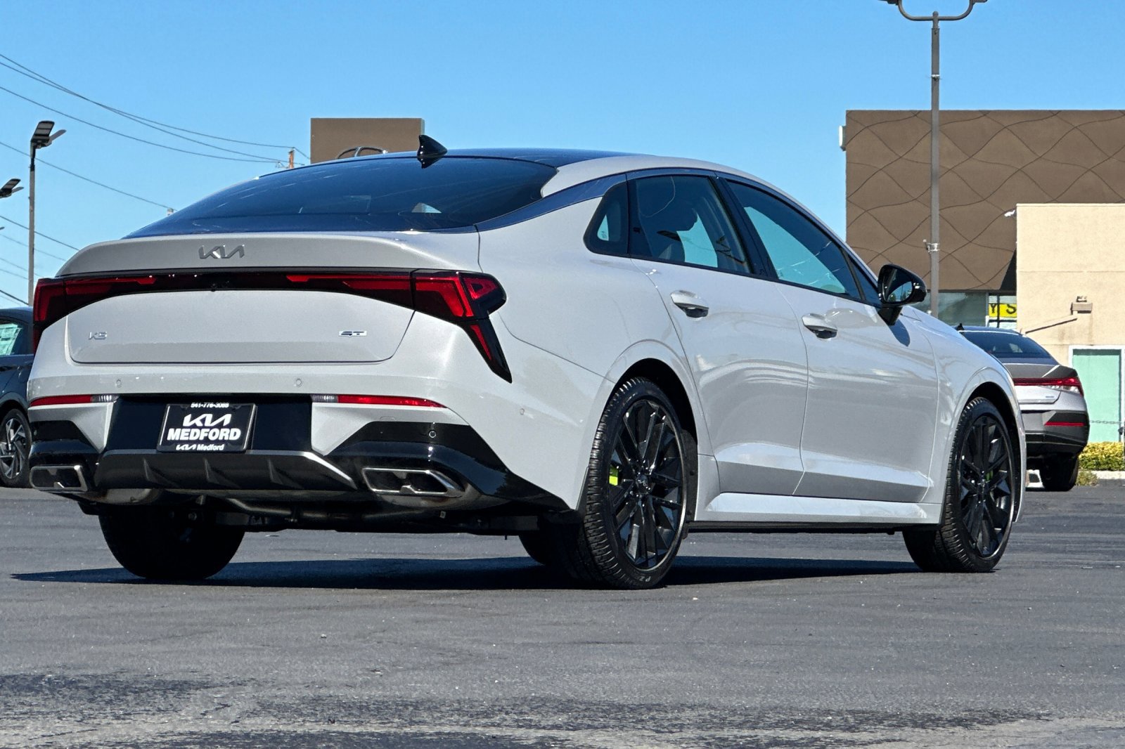 2026 Kia K5 GT photo 4