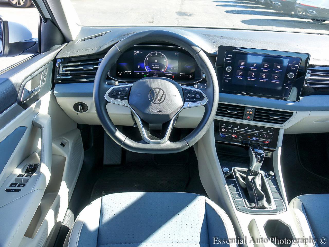 2025 VOLKSWAGEN JETTA - Image 10