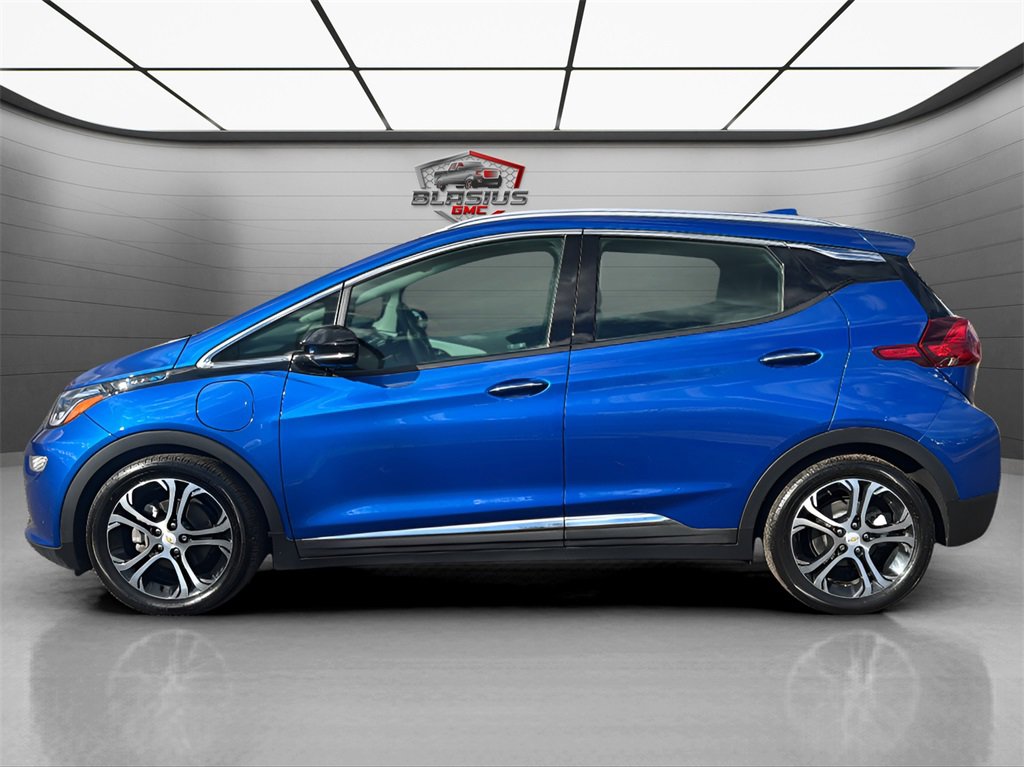 Used 2020 Chevrolet Bolt EV Premier with VIN 1G1FZ6S08L4140142 for sale in Branford, CT