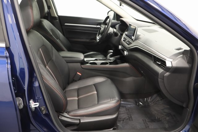 2024 Nissan Altima 2.5 SR photo 14