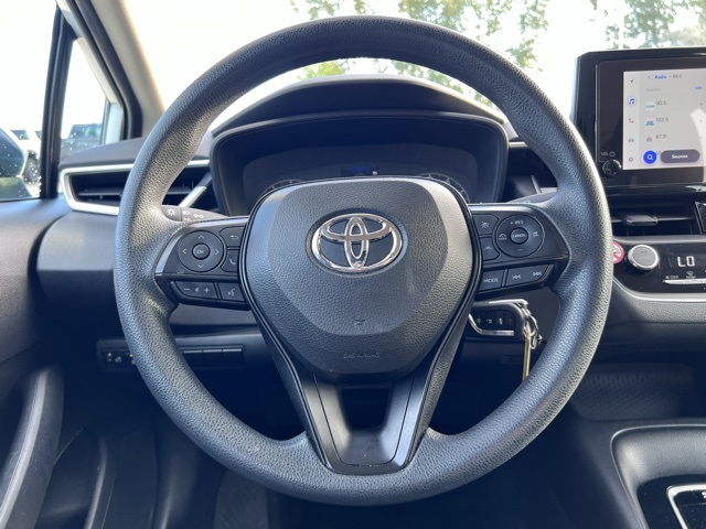 2024 Toyota Corolla LE photo 5