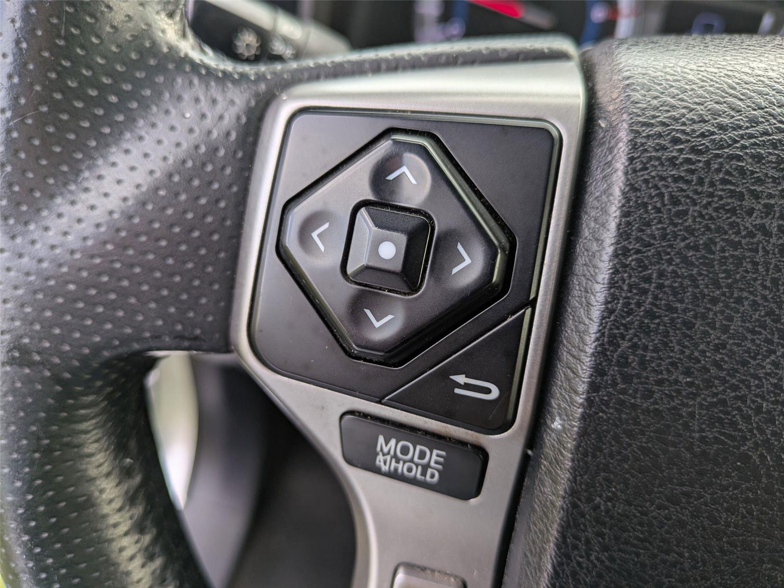 2018 Toyota 4Runner Limited SR5 Premium photo 14