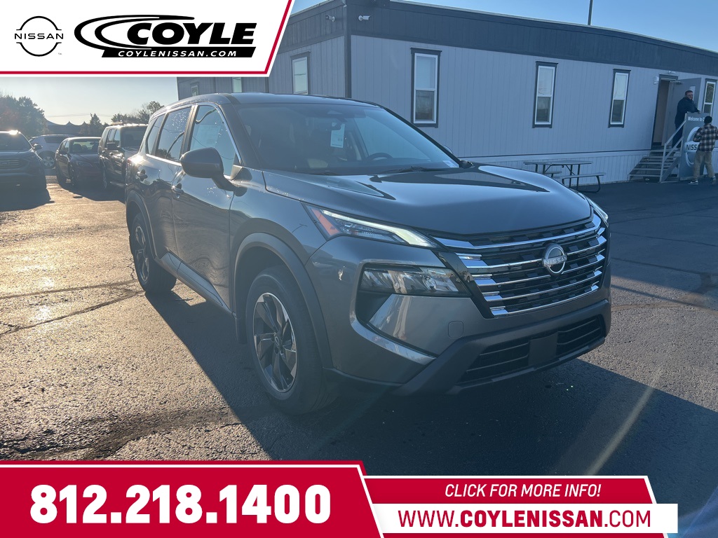 2026 Nissan Rogue SV's photo