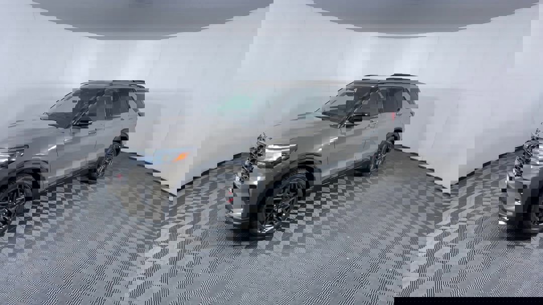 2026 Ford Explorer ST photo 4