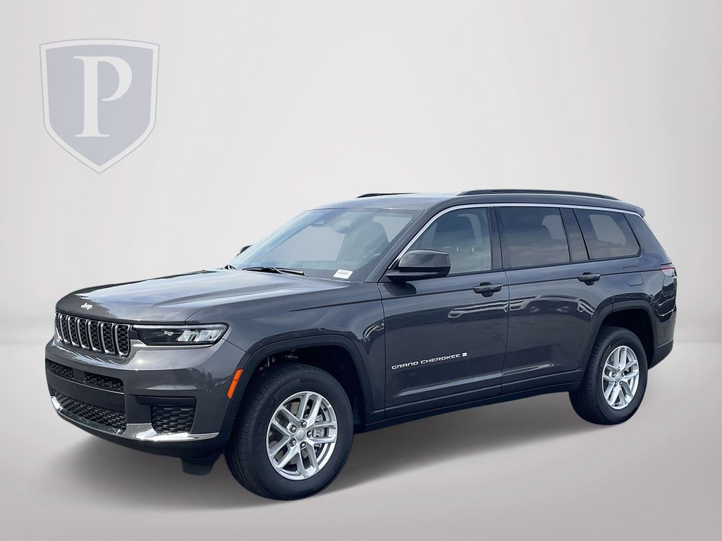 2025 Jeep Grand Cherokee Laredo X photo 2