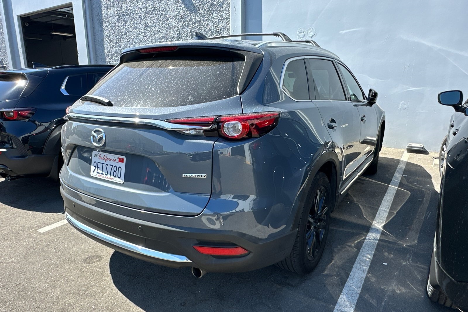 2023 Mazda CX-9 Carbon photo 2